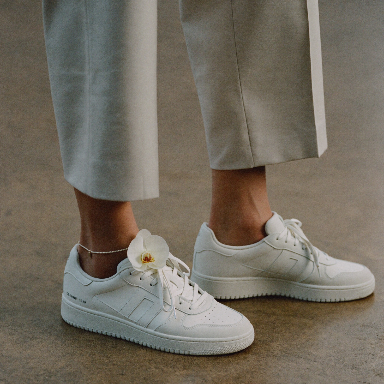 sneaker